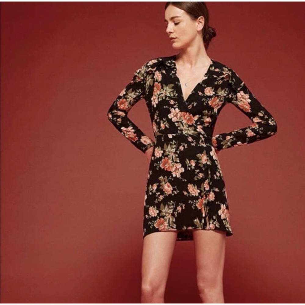 Reformation Eloise Floral Mini Dress Size 4 S Long Sleeve Romantic Ruffle V Neck